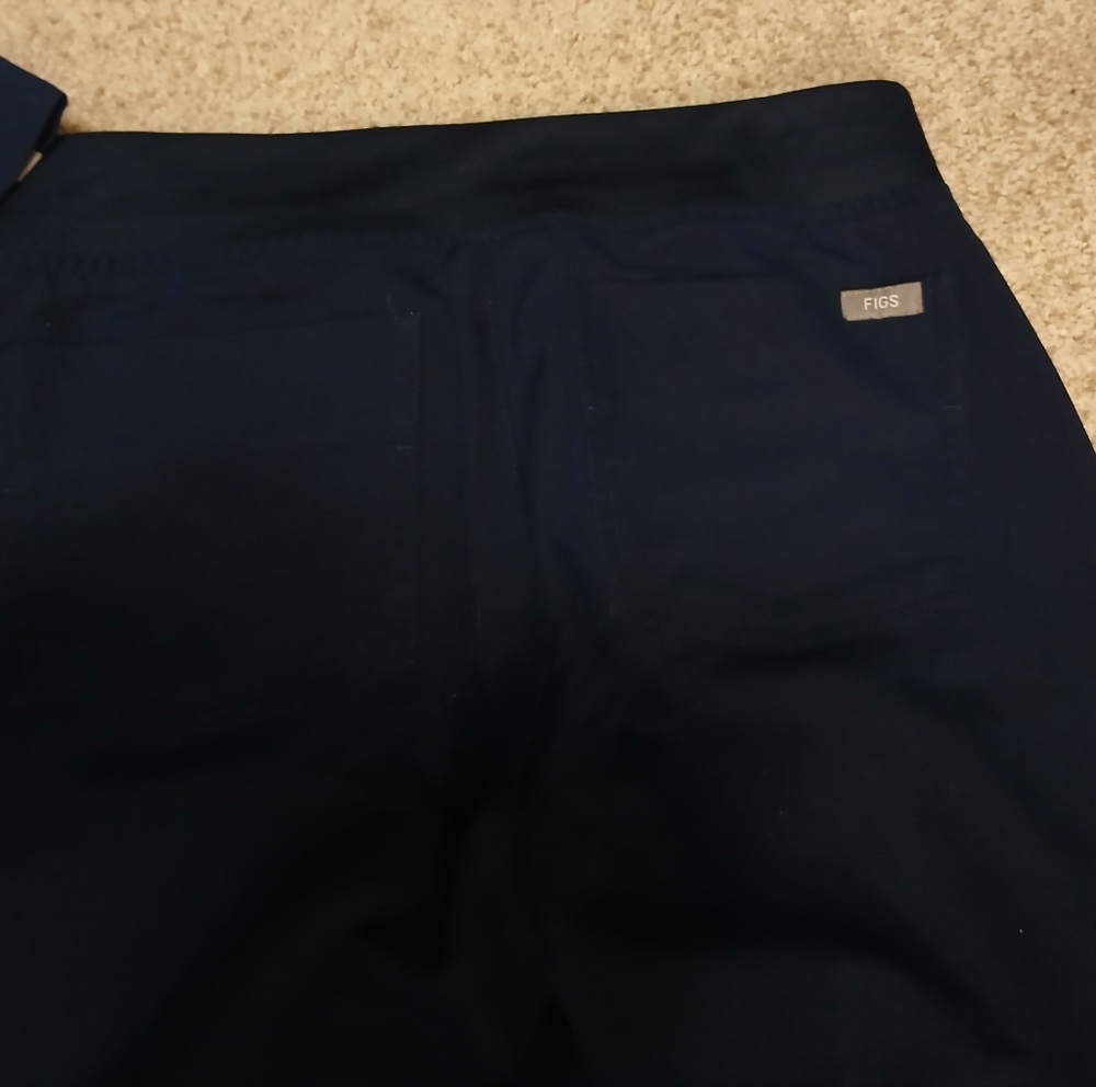Figs Scrub Set Navy Blue XS - Picture 9 of 9